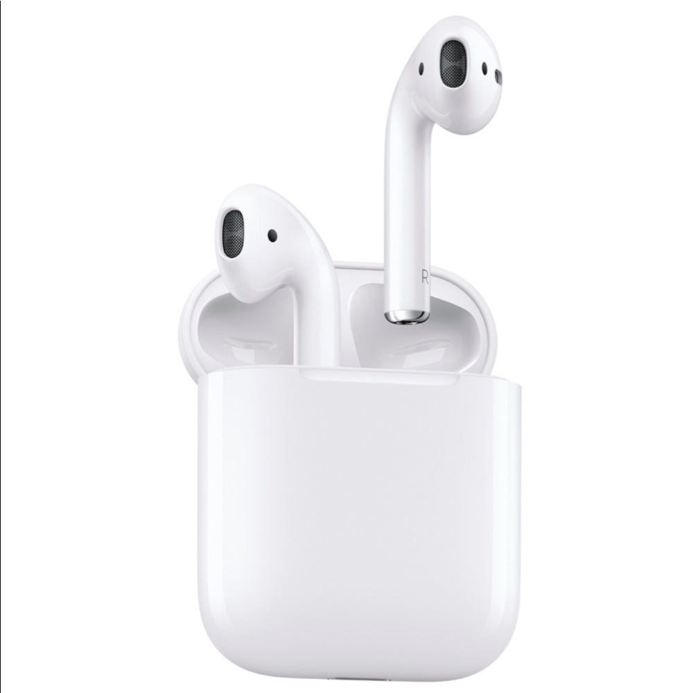 AirPods 8/10 good condition